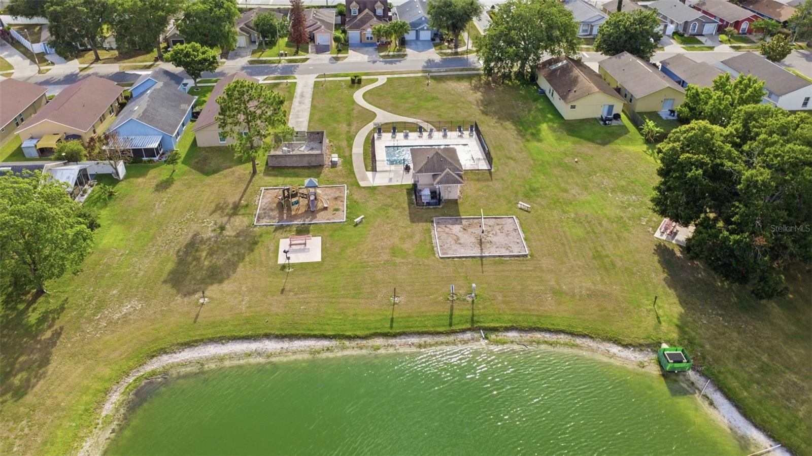 DANIELS CROSSING - Residential