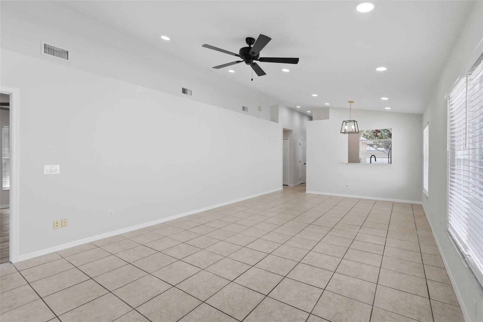 DANIELS CROSSING - Residential