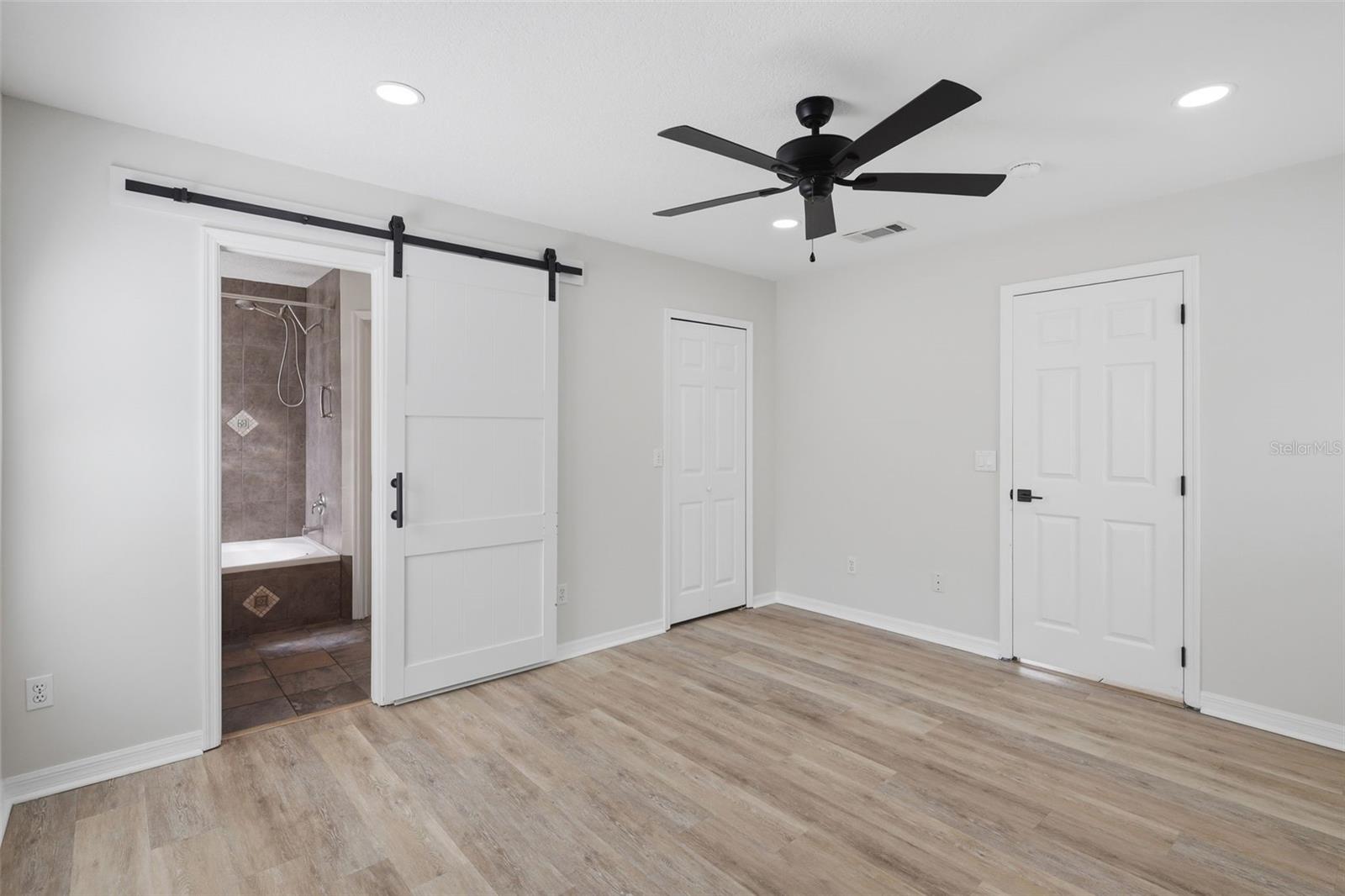 DANIELS CROSSING - Residential