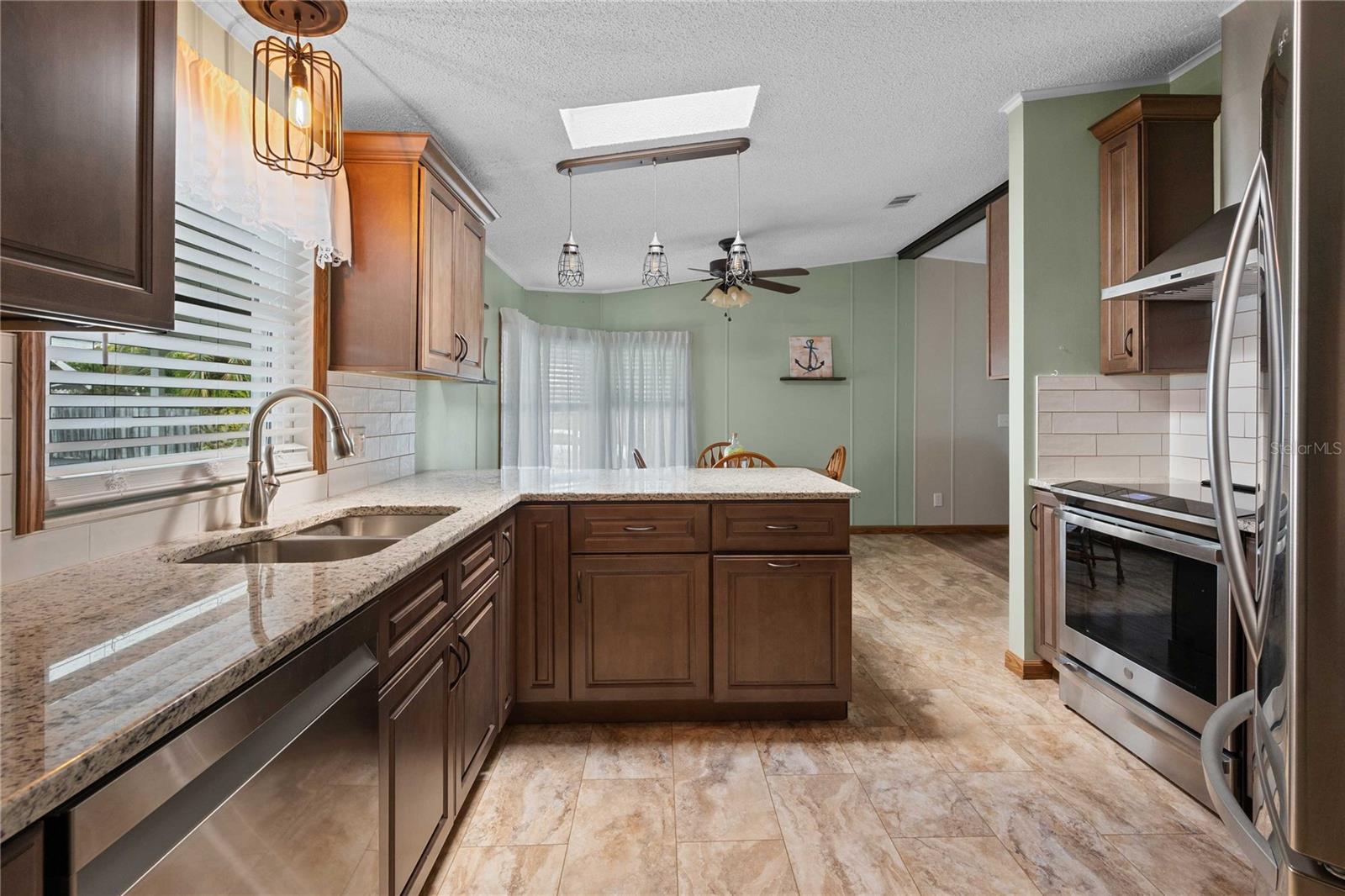 SPANISH TRLS WEST - Residential