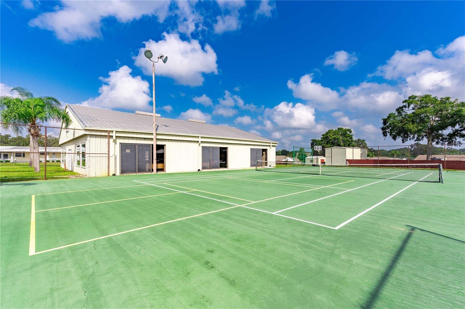 SPANISH TRLS WEST - Residential