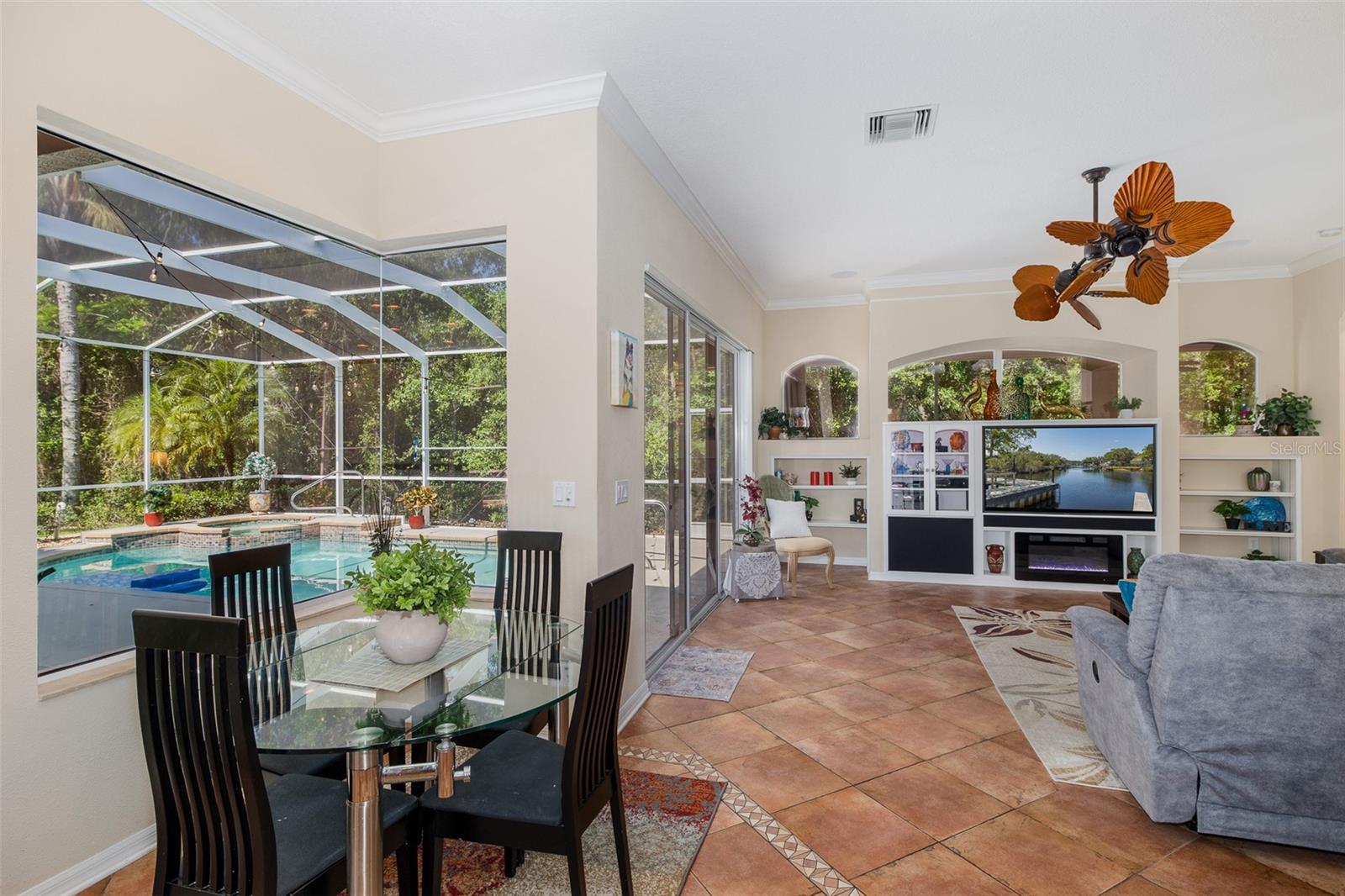 MAGNOLIA ESTATES - Residential
