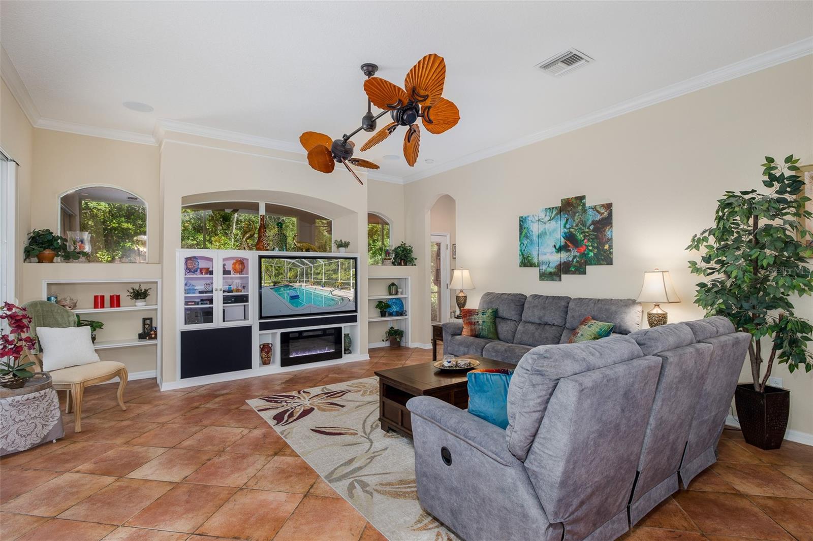 MAGNOLIA ESTATES - Residential