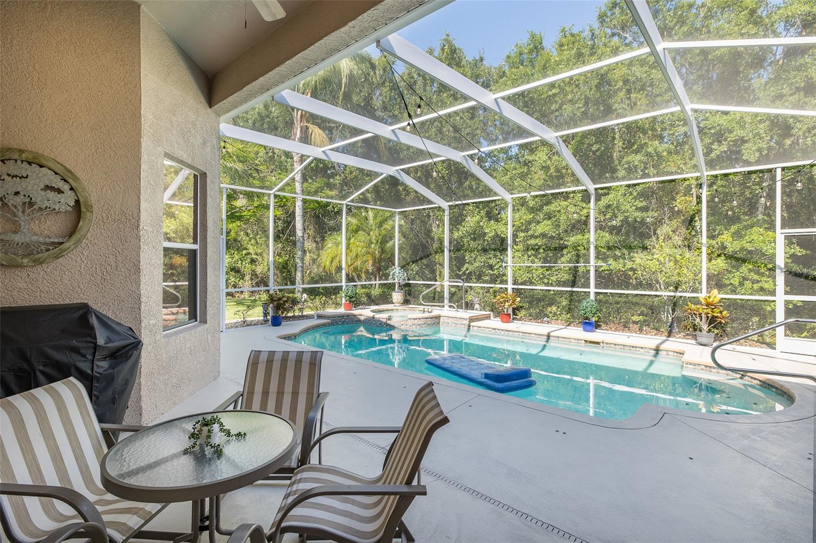 MAGNOLIA ESTATES - Residential