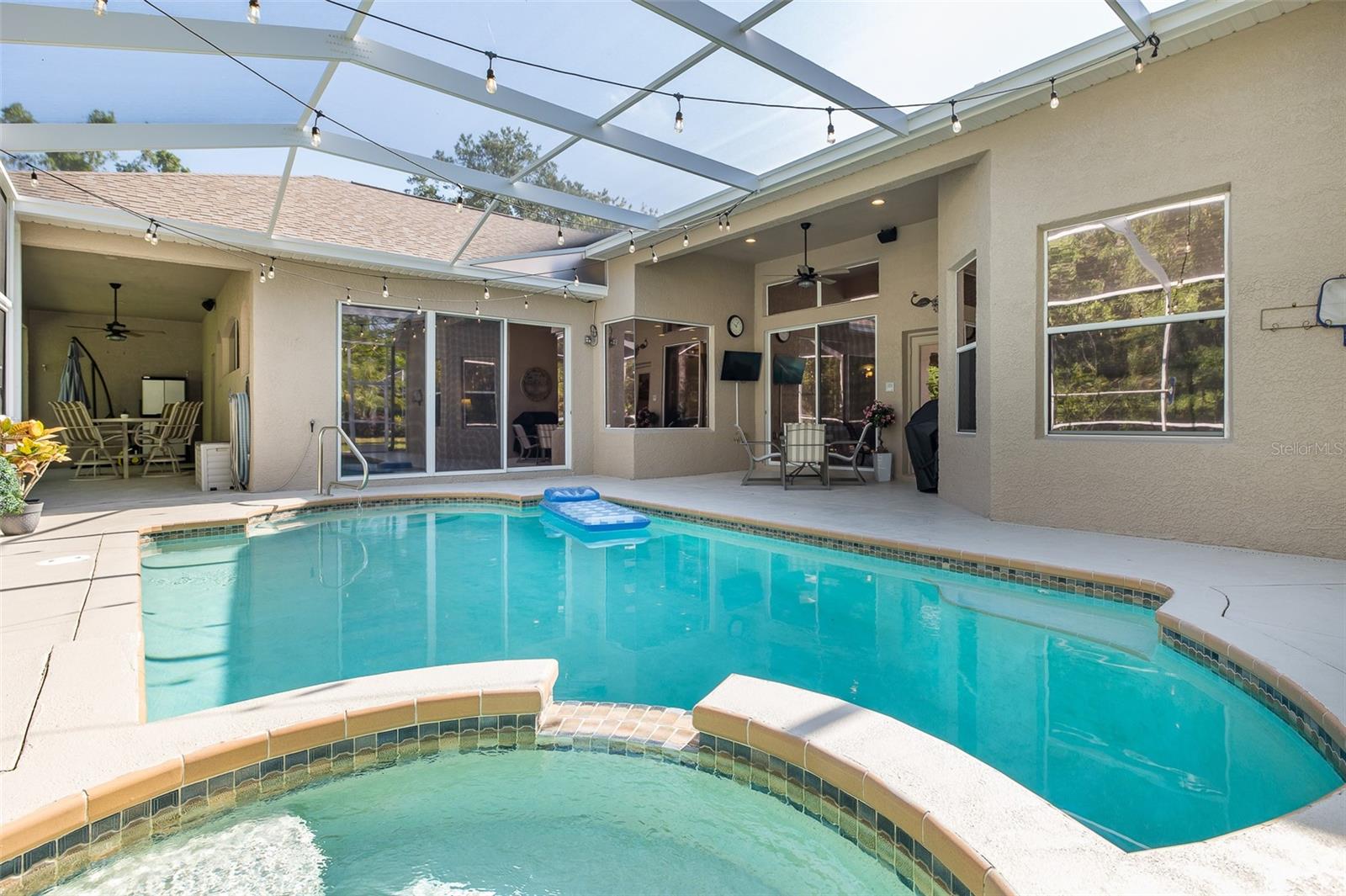 MAGNOLIA ESTATES - Residential
