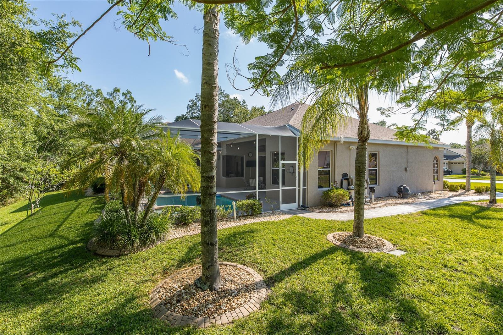 MAGNOLIA ESTATES - Residential