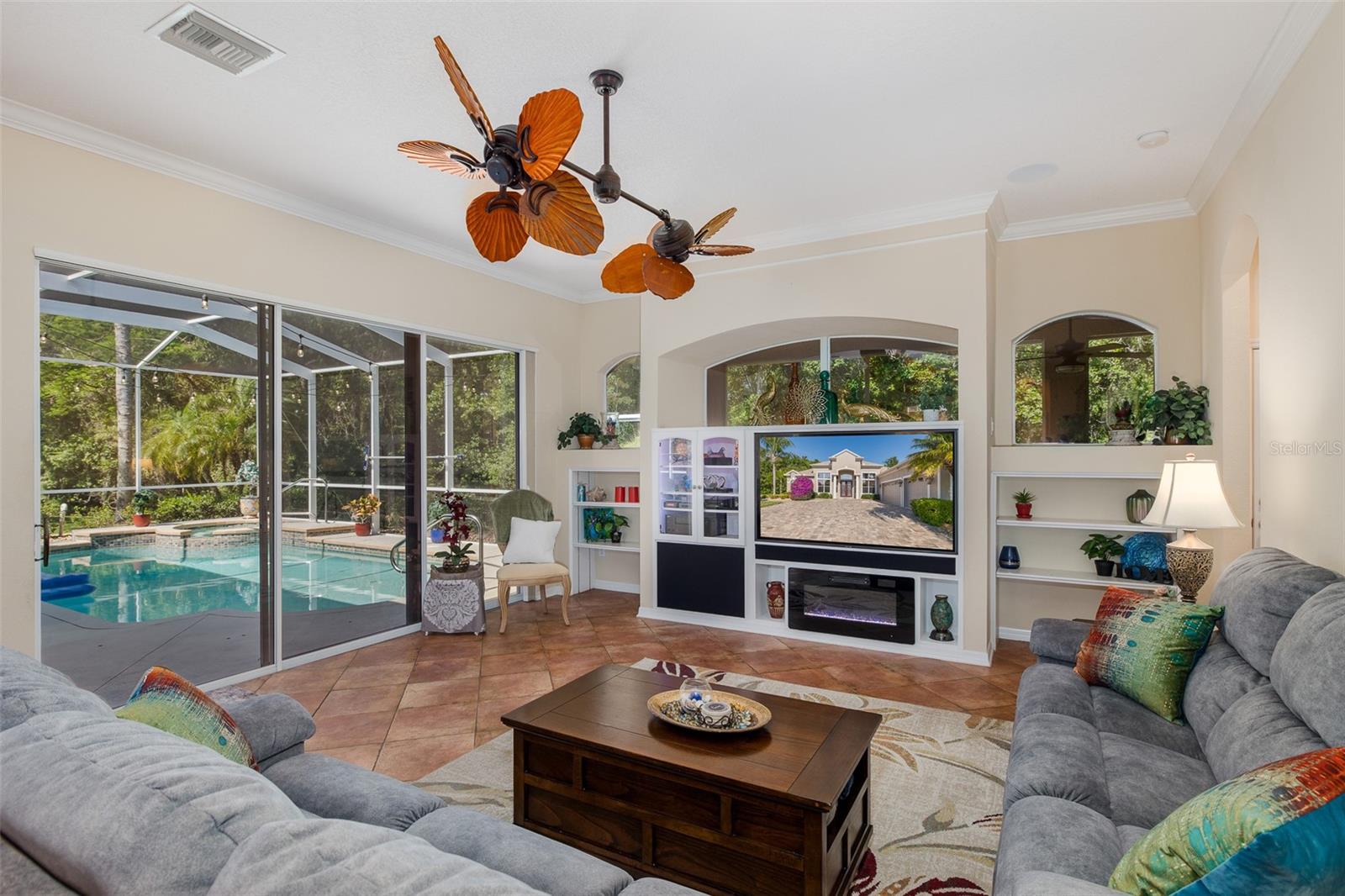 MAGNOLIA ESTATES - Residential