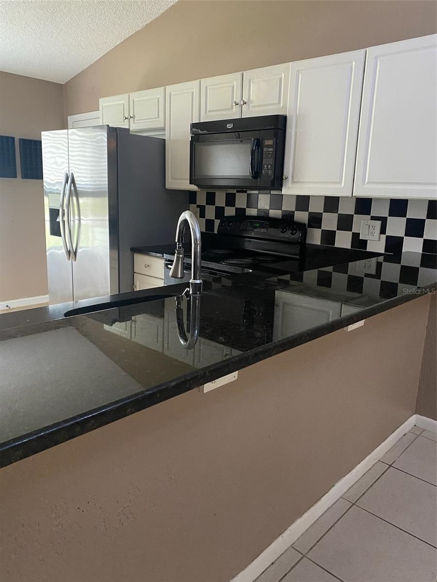 GATEWOOD UNIT 02 - Residential