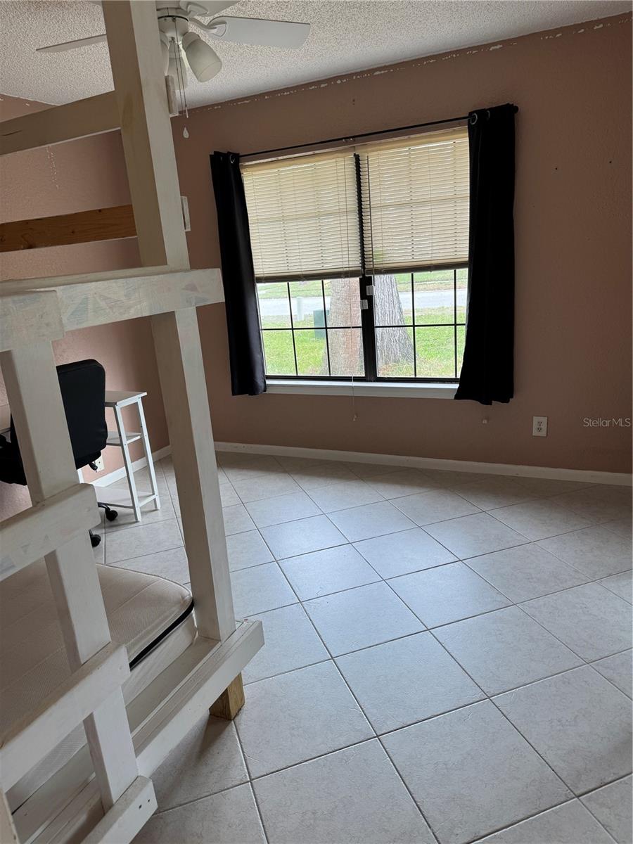 GATEWOOD UNIT 02 - Residential