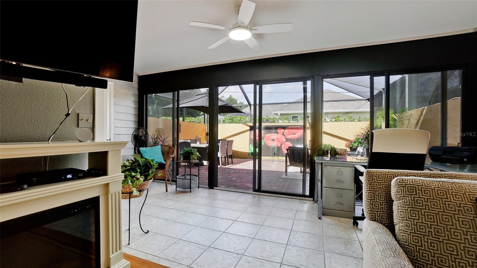 FORTY THREE WEST PALMS - Residential