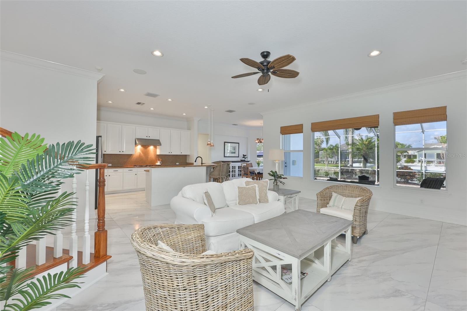 MIRABAY PH 3C-1 - Residential