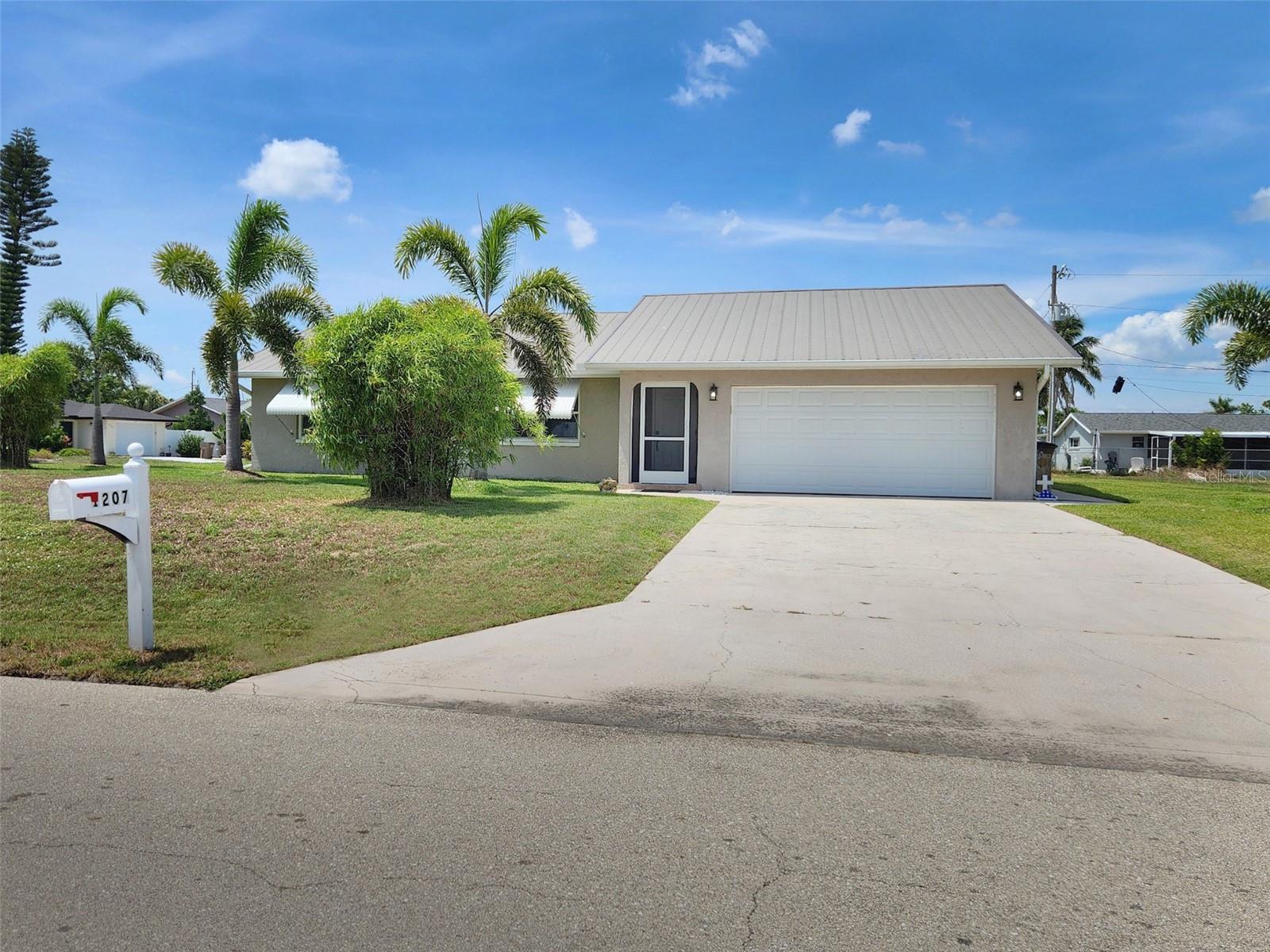 1207 SE 27TH TERRACE