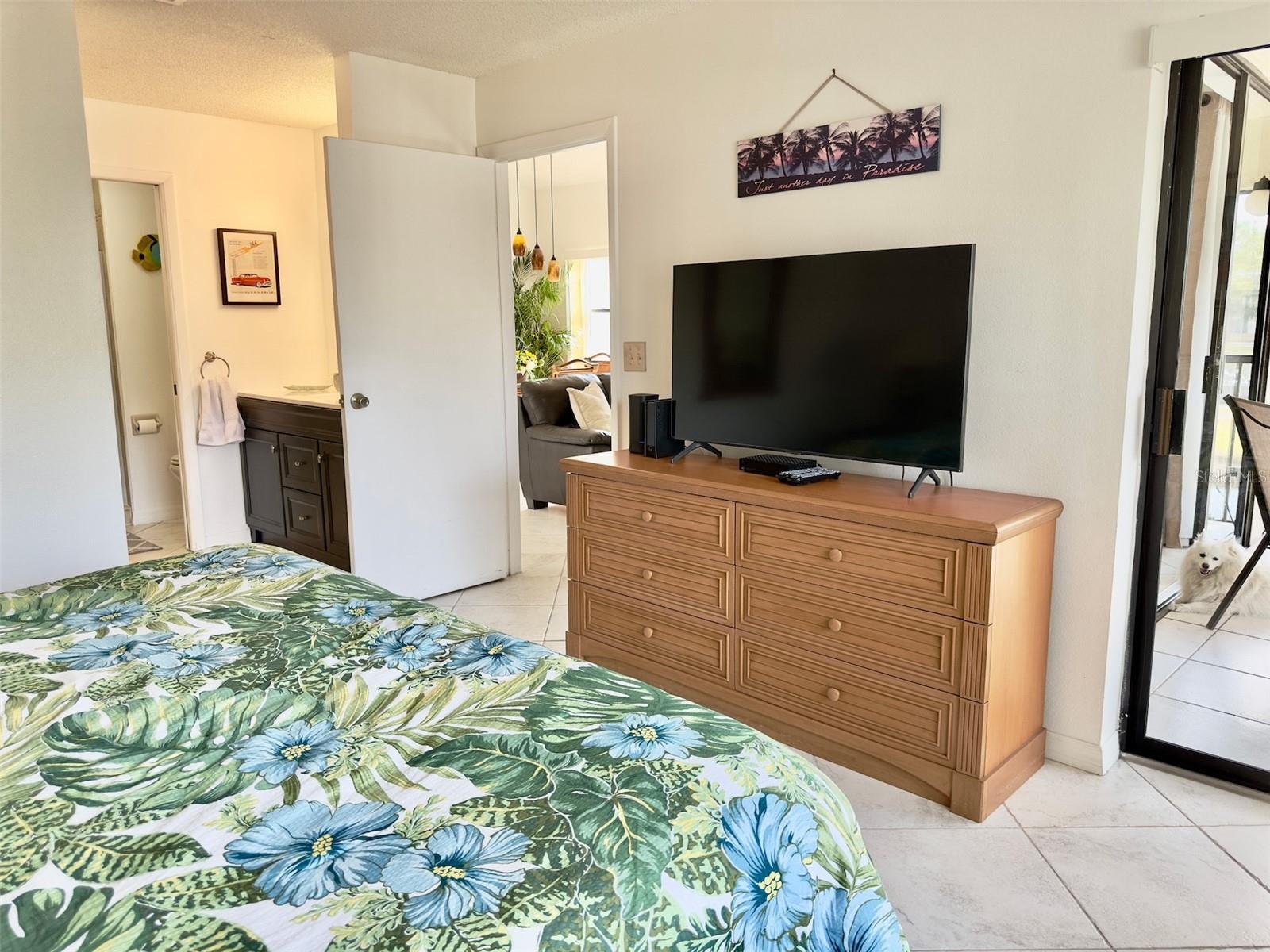 SHOREWALK BATH & TENNIS CLUB 3 - Residential