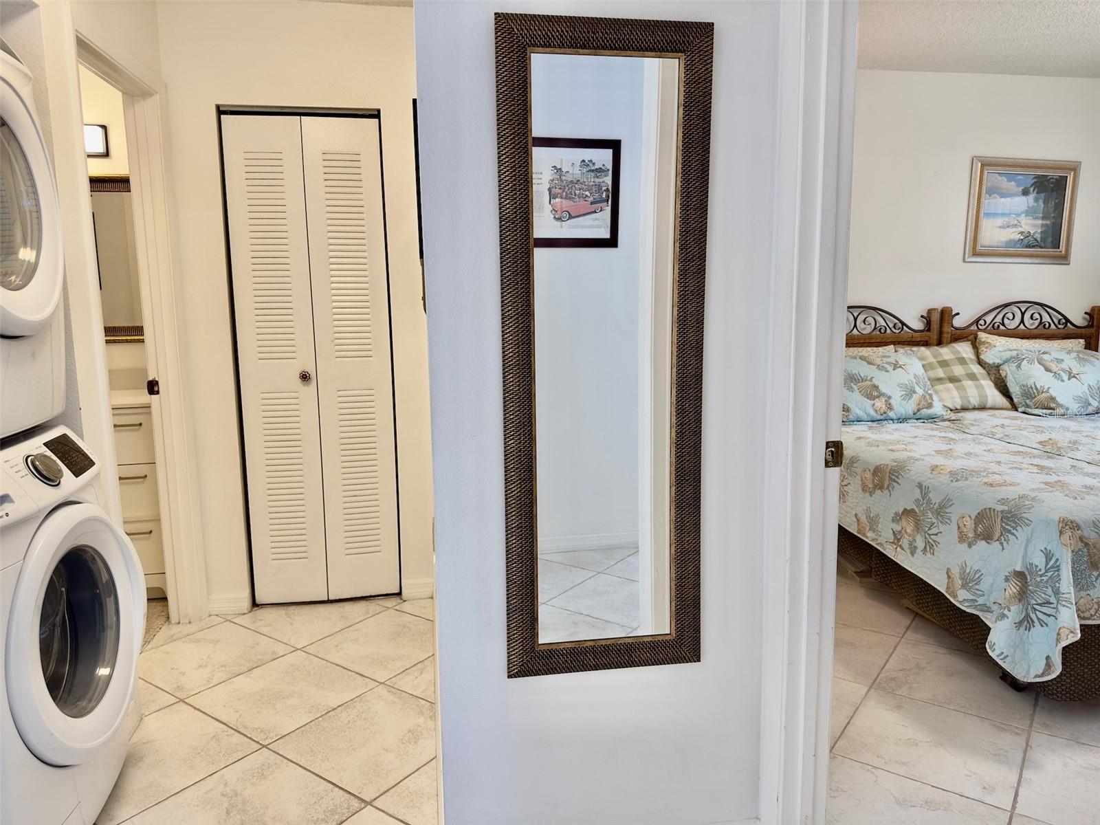 SHOREWALK BATH & TENNIS CLUB 3 - Residential