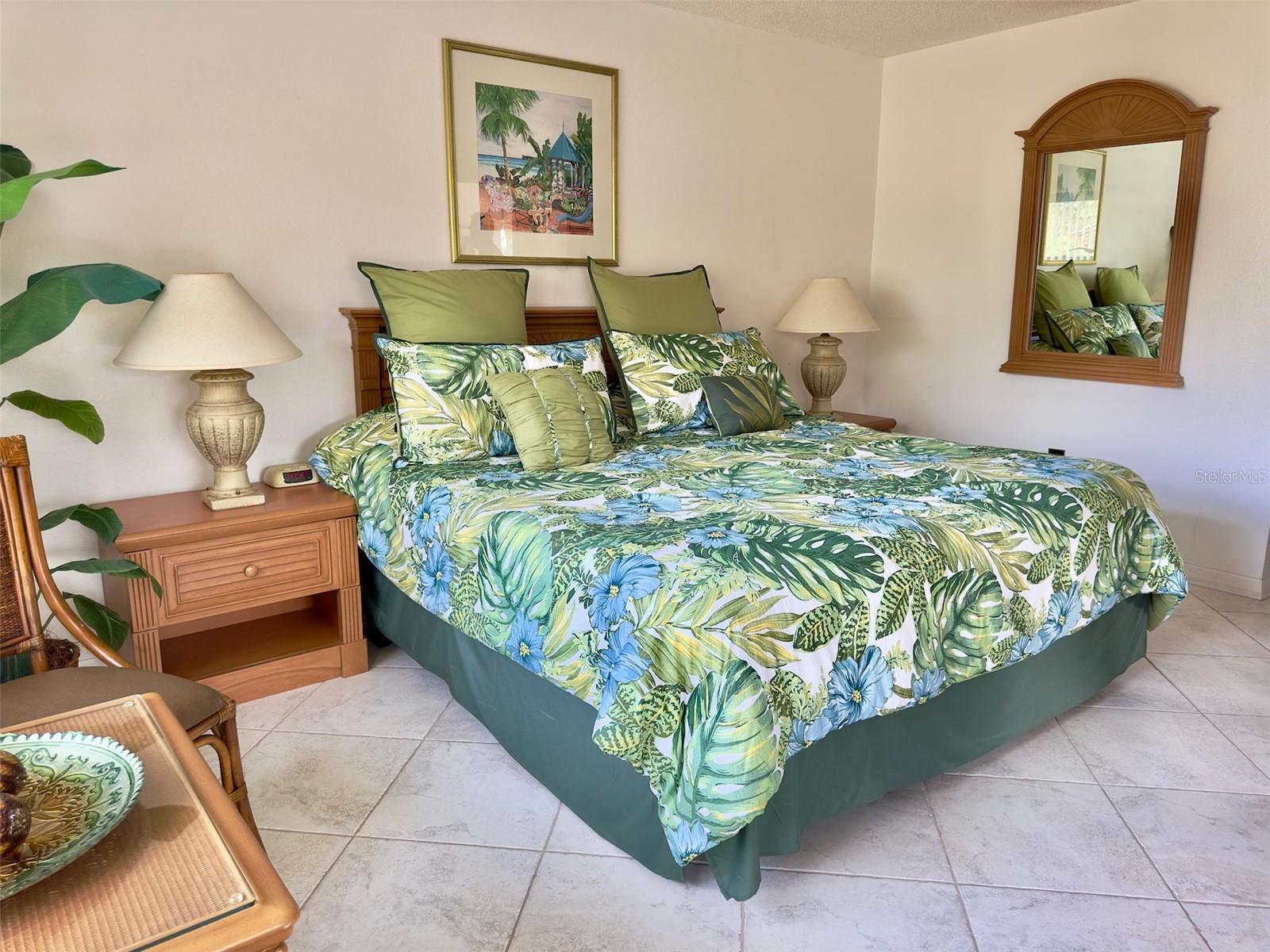 SHOREWALK BATH & TENNIS CLUB 3 - Residential