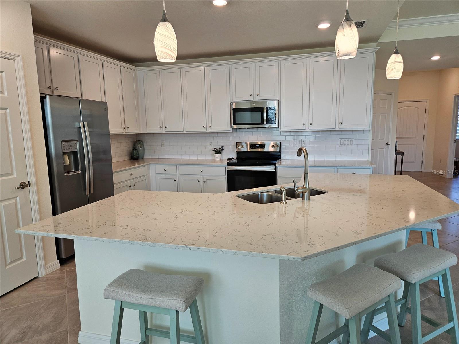CROOKED CRK 2/SARASOTA NATIONA - Residential Lease