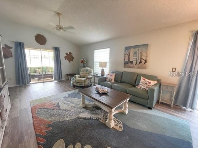 VILLAGES OF SUMTER DOUBLE PALM VILLAS - Residential Lease