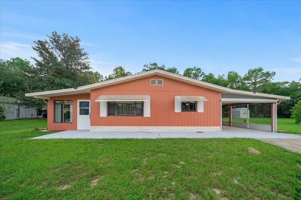 Photo of 9480 SW 102nd Place, Ocala, FL 34481 (MLS # OM732834)