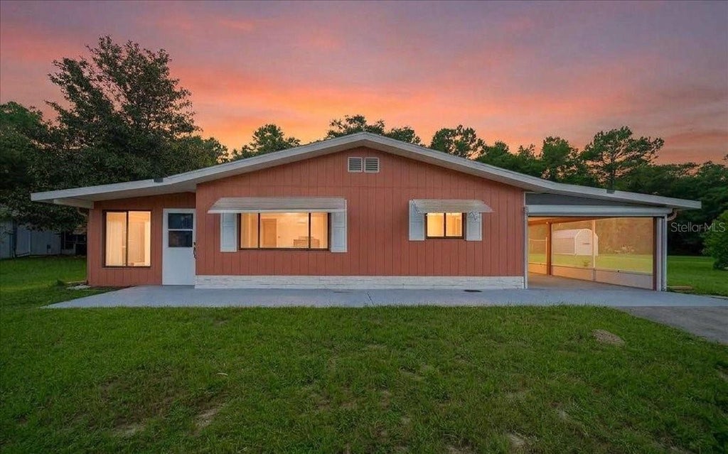 Photo of 9480 SW 102nd Place, Ocala, FL 34481 (MLS # OM732834)