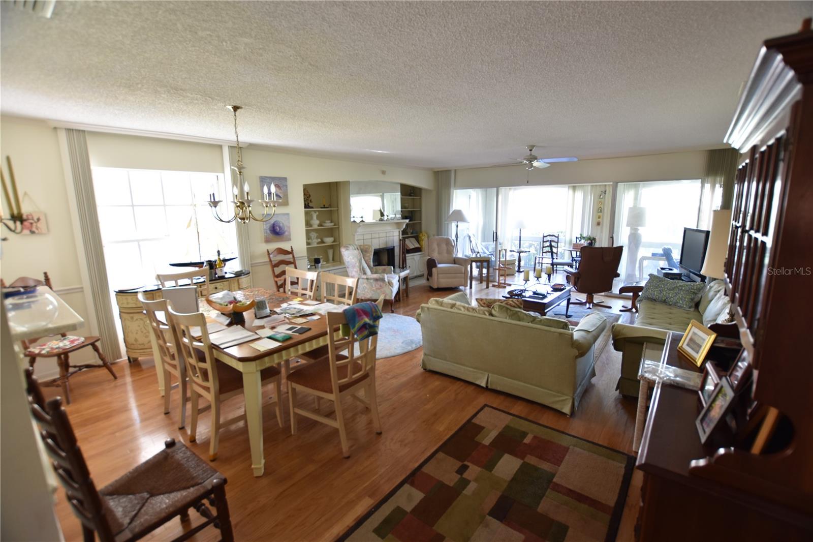 CHANTECLAIRE - Residential