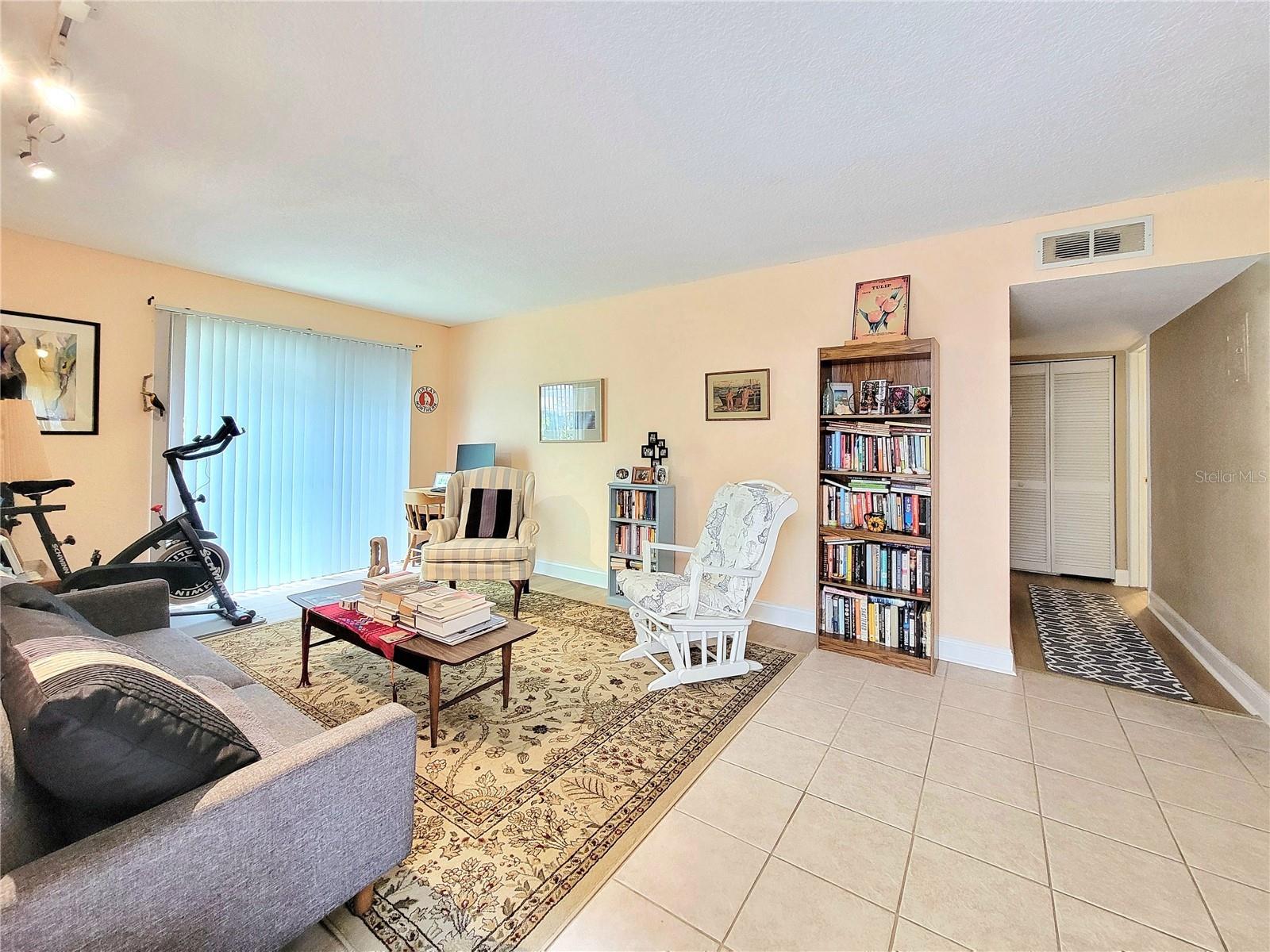1700 SW 16TH COURT L6