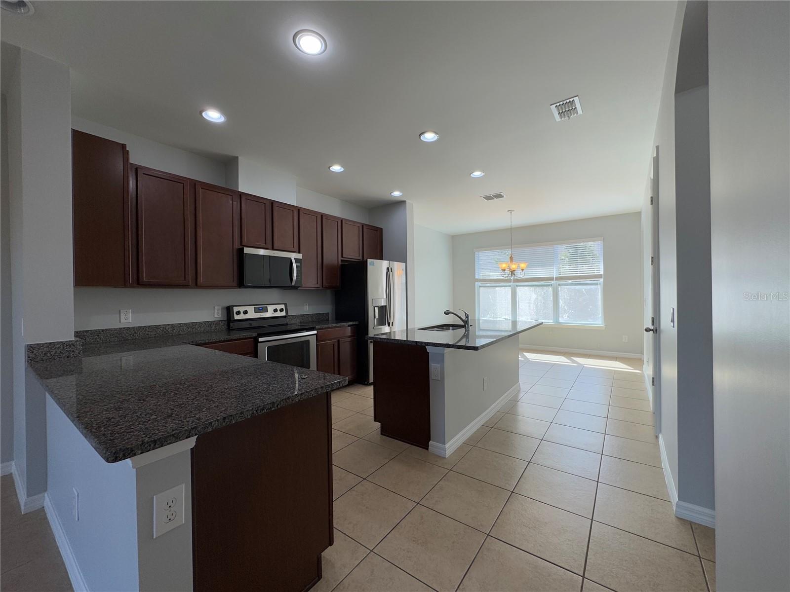 ASHLIN PK PH 2 - Residential Lease