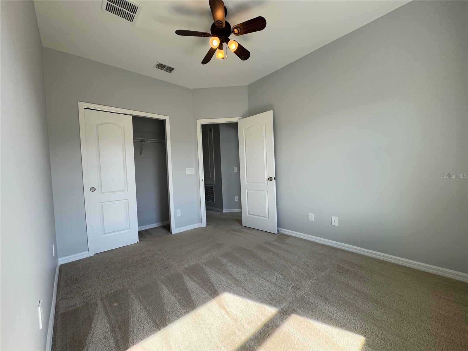 ASHLIN PK PH 2 - Residential Lease