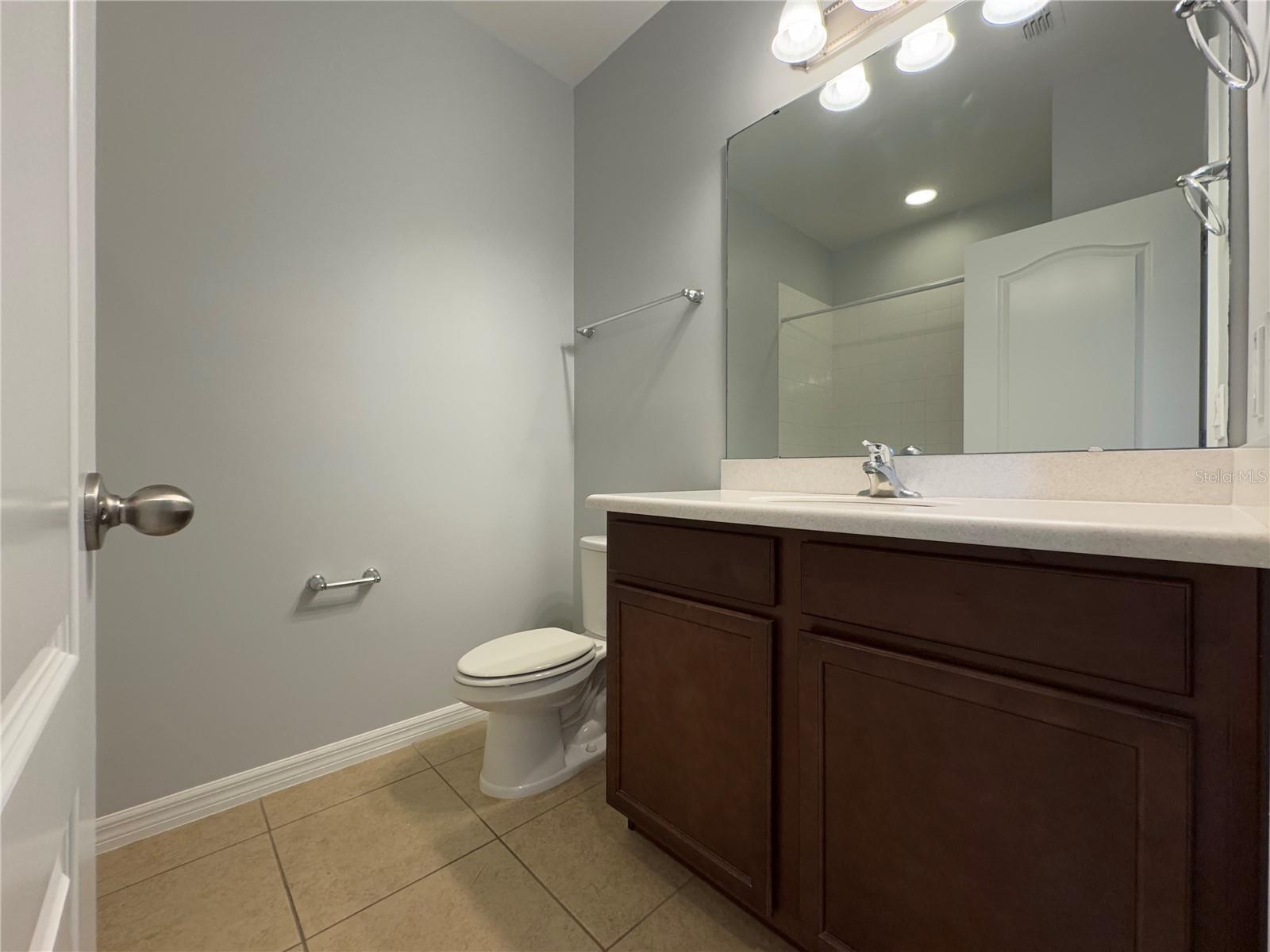 ASHLIN PK PH 2 - Residential Lease