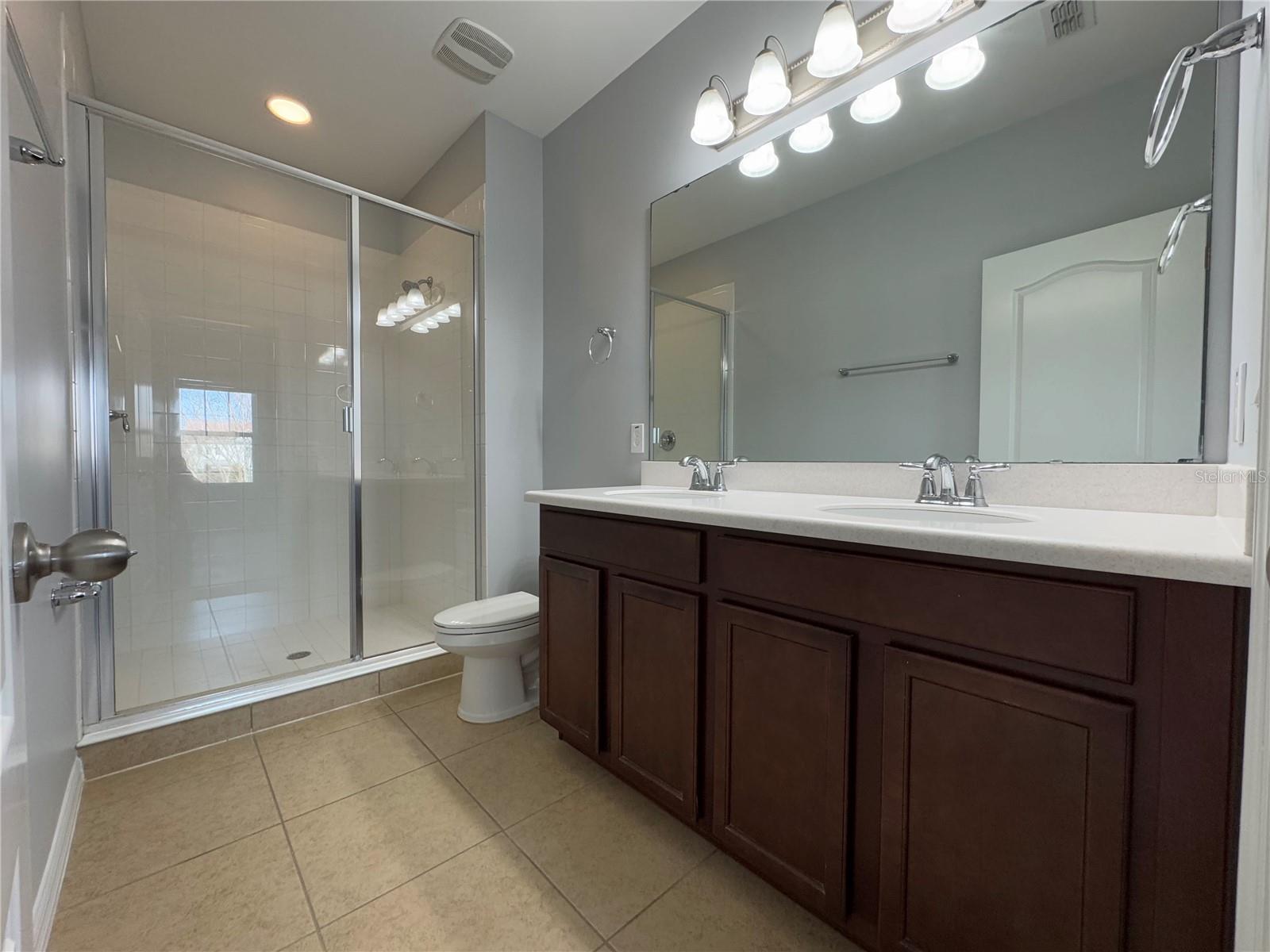 ASHLIN PK PH 2 - Residential Lease