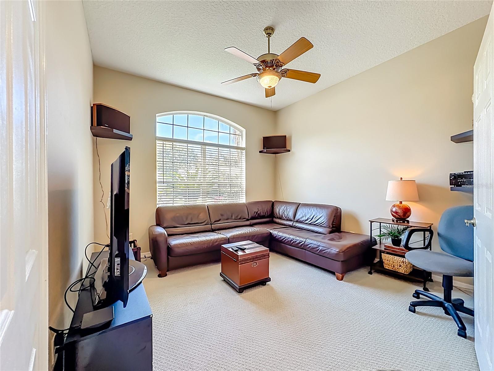 PLANTATION AT LEESBURG LONG MEADOW VILLAGE - Residential