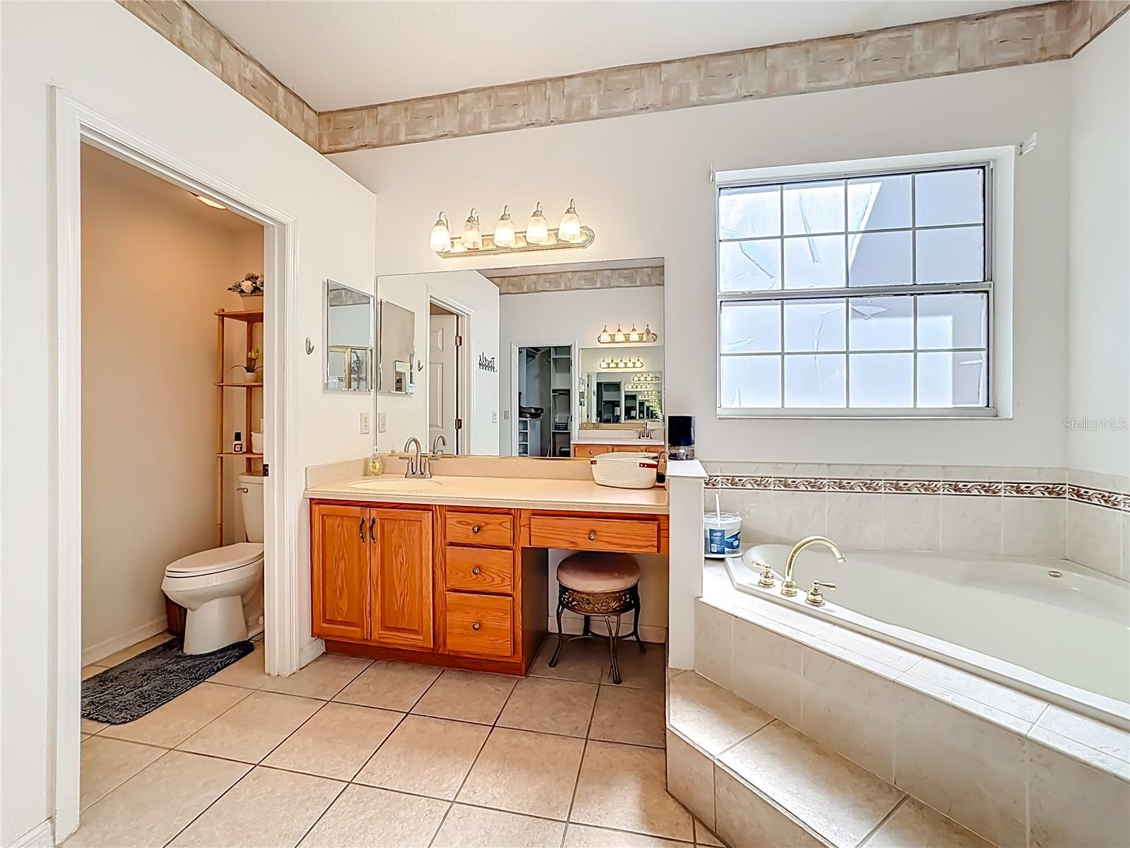 PLANTATION AT LEESBURG LONG MEADOW VILLAGE - Residential