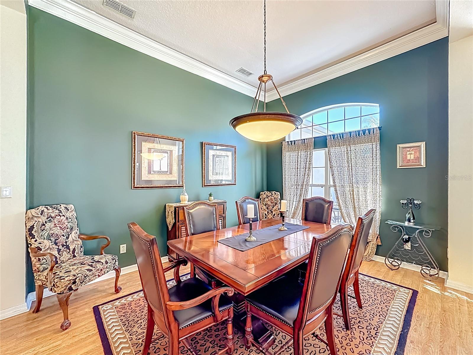 PLANTATION AT LEESBURG LONG MEADOW VILLAGE - Residential