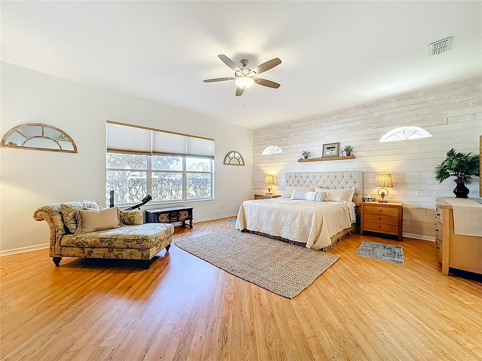 PLANTATION AT LEESBURG LONG MEADOW VILLAGE - Residential