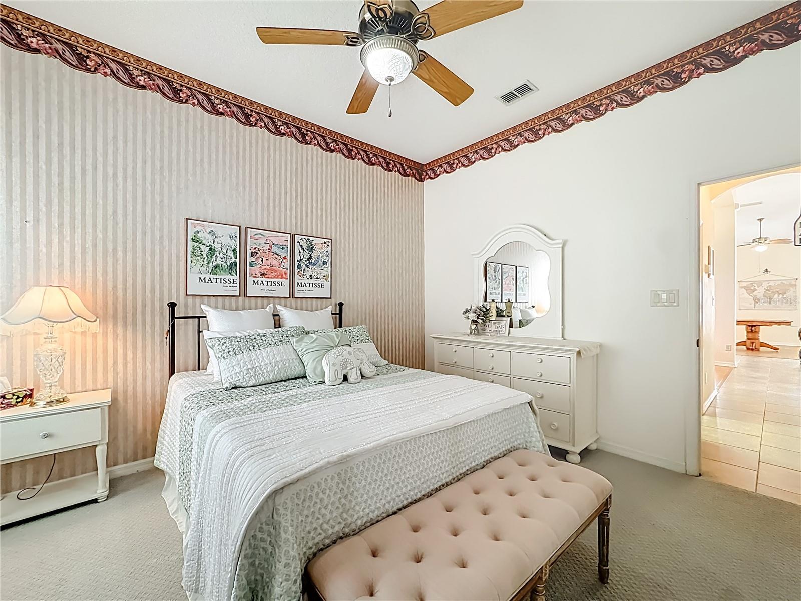 PLANTATION AT LEESBURG LONG MEADOW VILLAGE - Residential