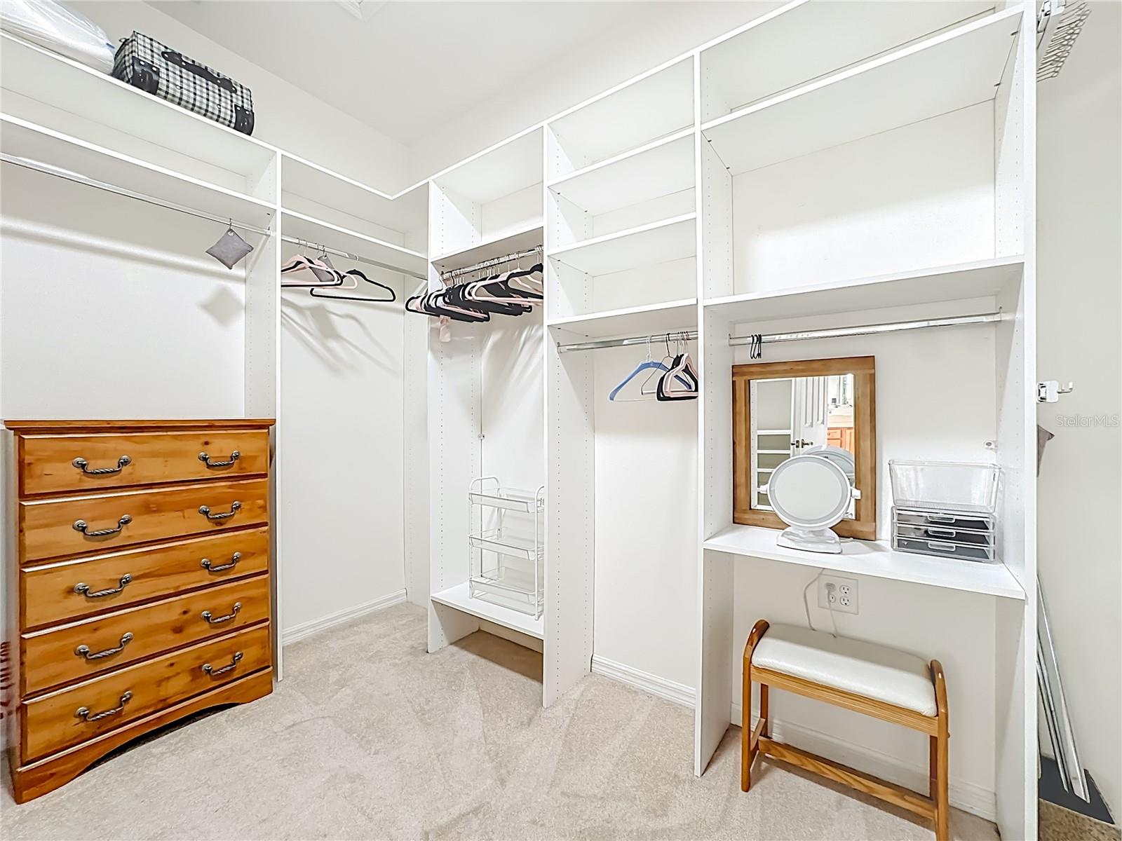 PLANTATION AT LEESBURG LONG MEADOW VILLAGE - Residential