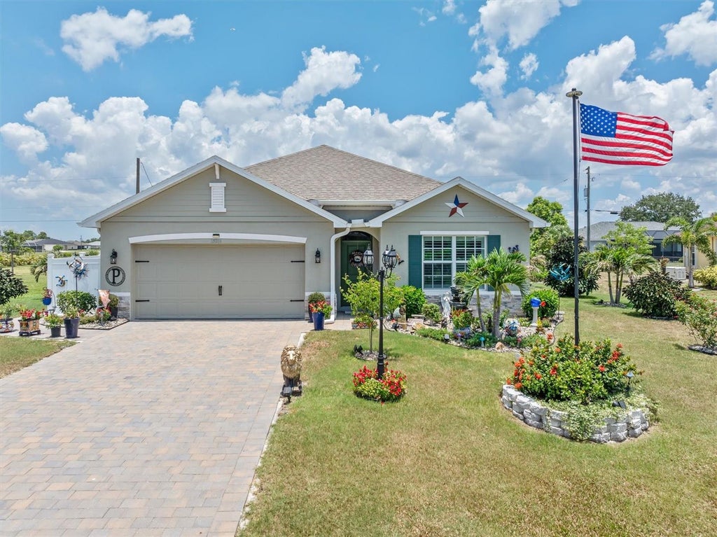 Photo of 25266 Estrada Circle, Punta Gorda, FL 33955 (MLS # A4705221)