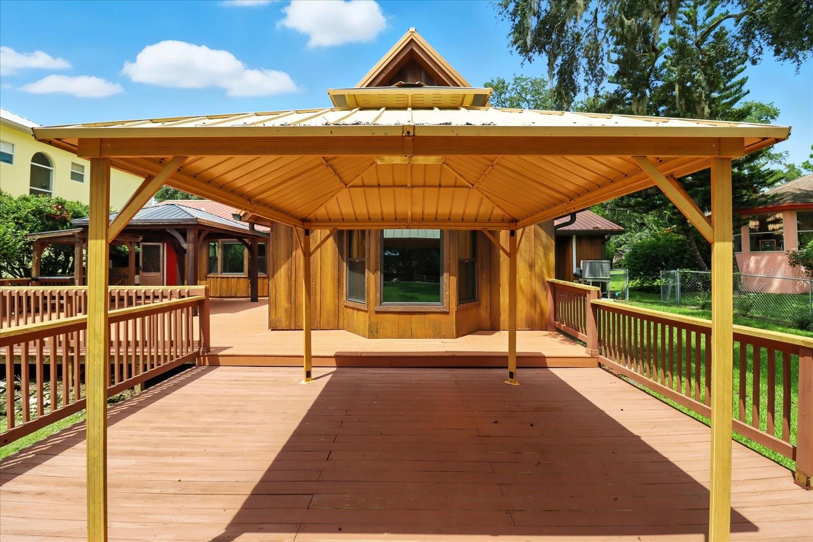 RIVERHAVEN VILLAGE - Residential