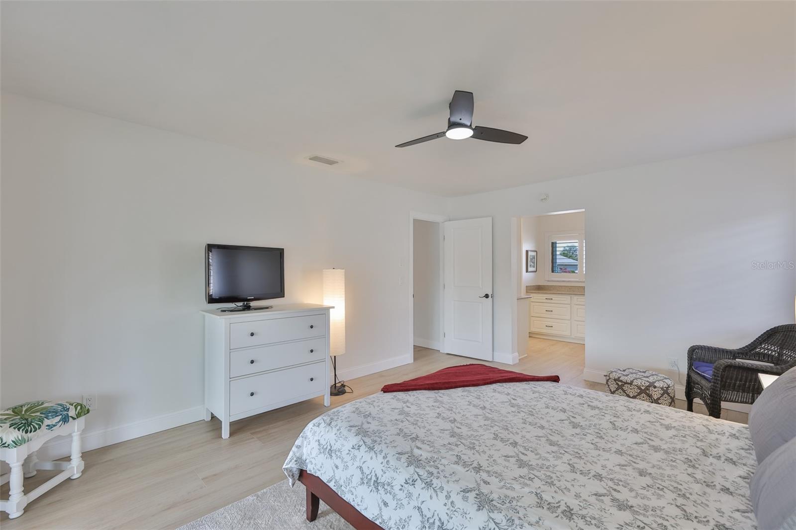 CALOOSA COUNTRY CLUB ESTATES U - Residential