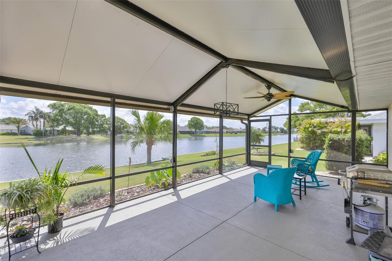 CALOOSA COUNTRY CLUB ESTATES U - Residential