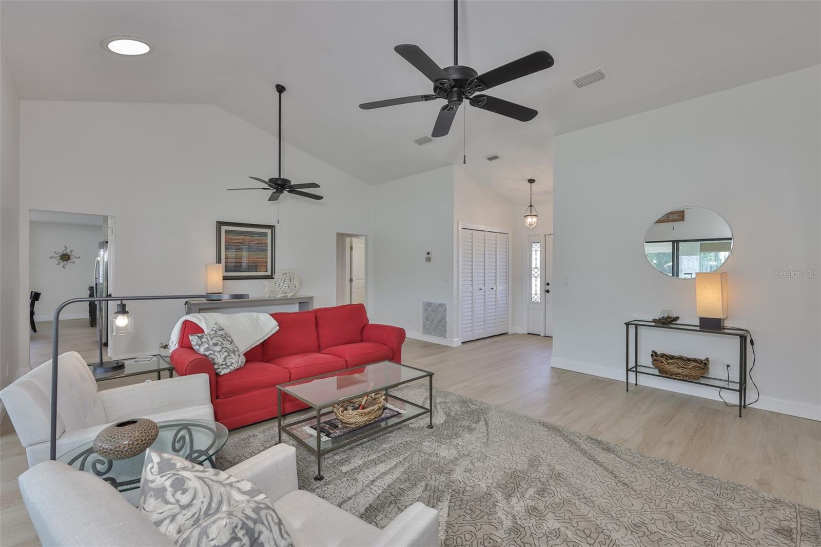 CALOOSA COUNTRY CLUB ESTATES U - Residential