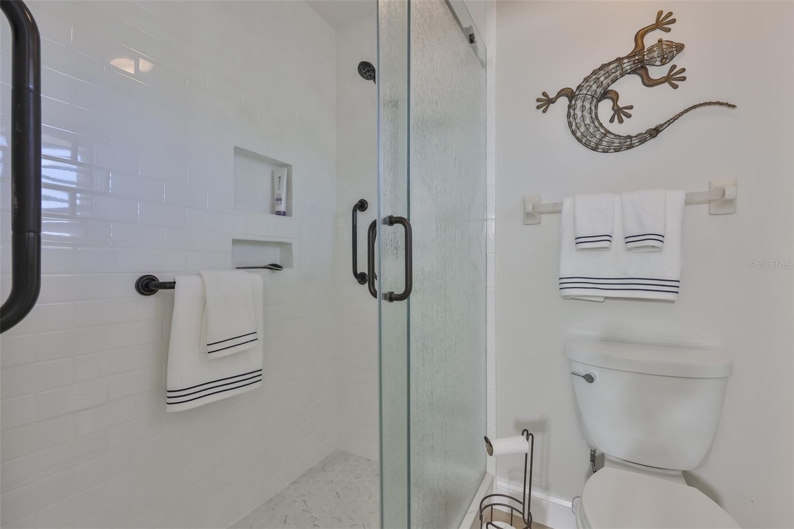 CALOOSA COUNTRY CLUB ESTATES U - Residential