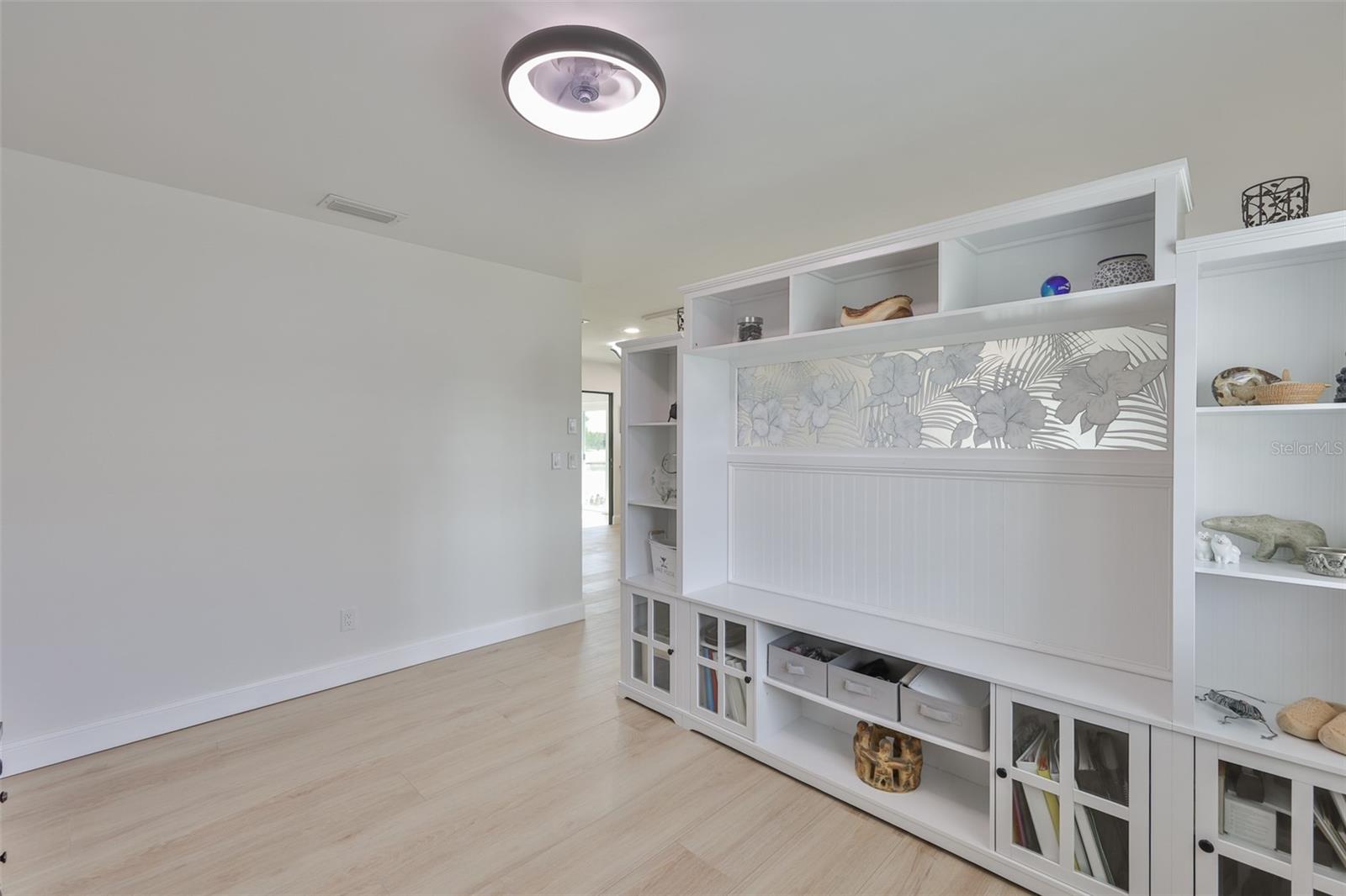 CALOOSA COUNTRY CLUB ESTATES U - Residential