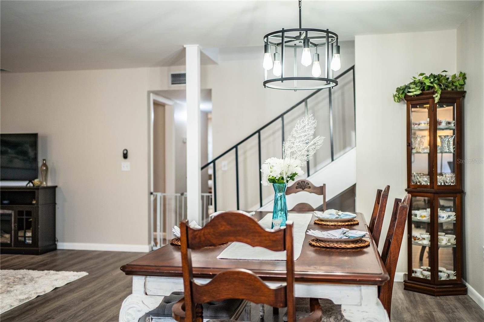 CASA LOMA CONDO - Residential