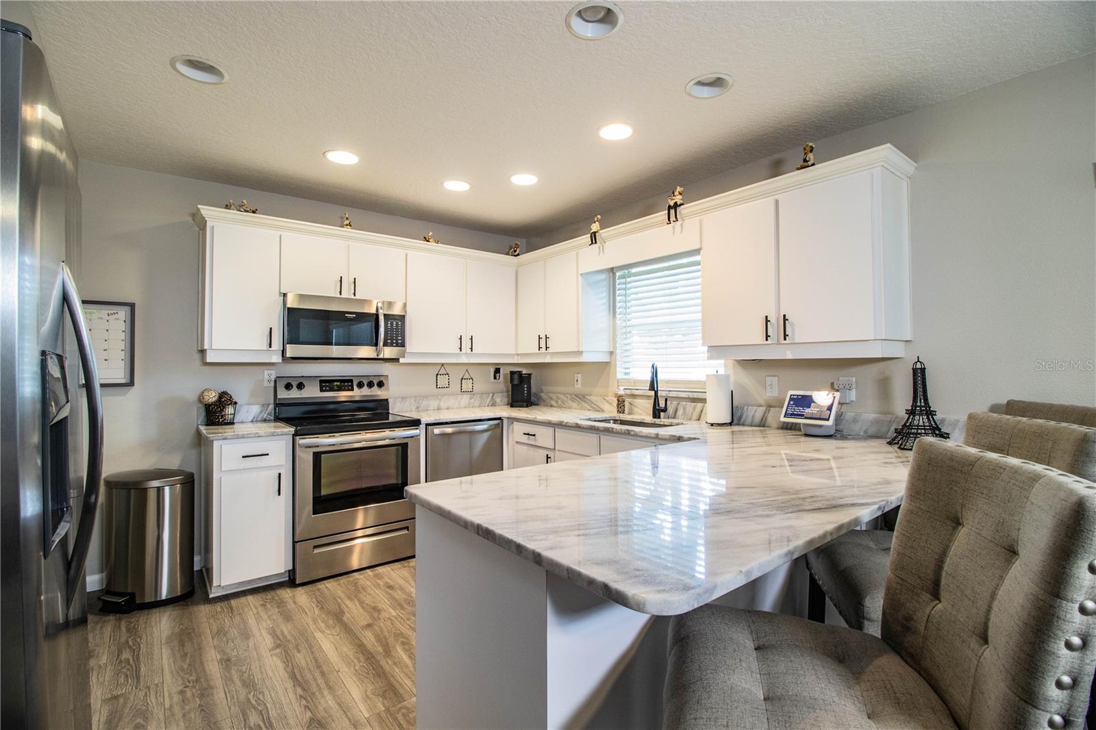 CASA LOMA CONDO - Residential