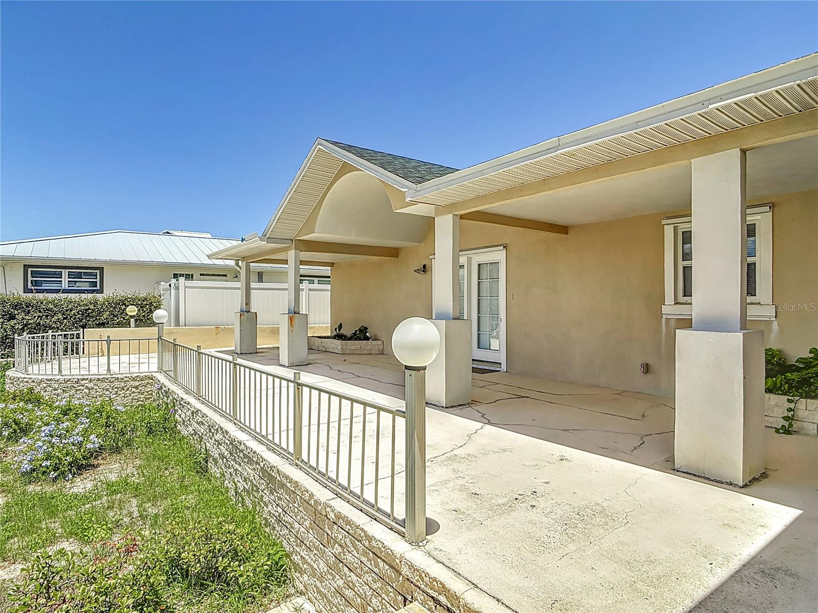 WILBUR BY SEA 02 - Residential