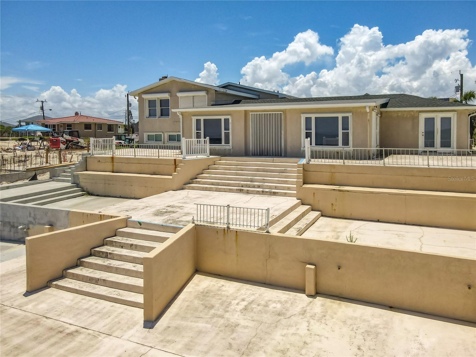 WILBUR BY SEA 02 - Residential