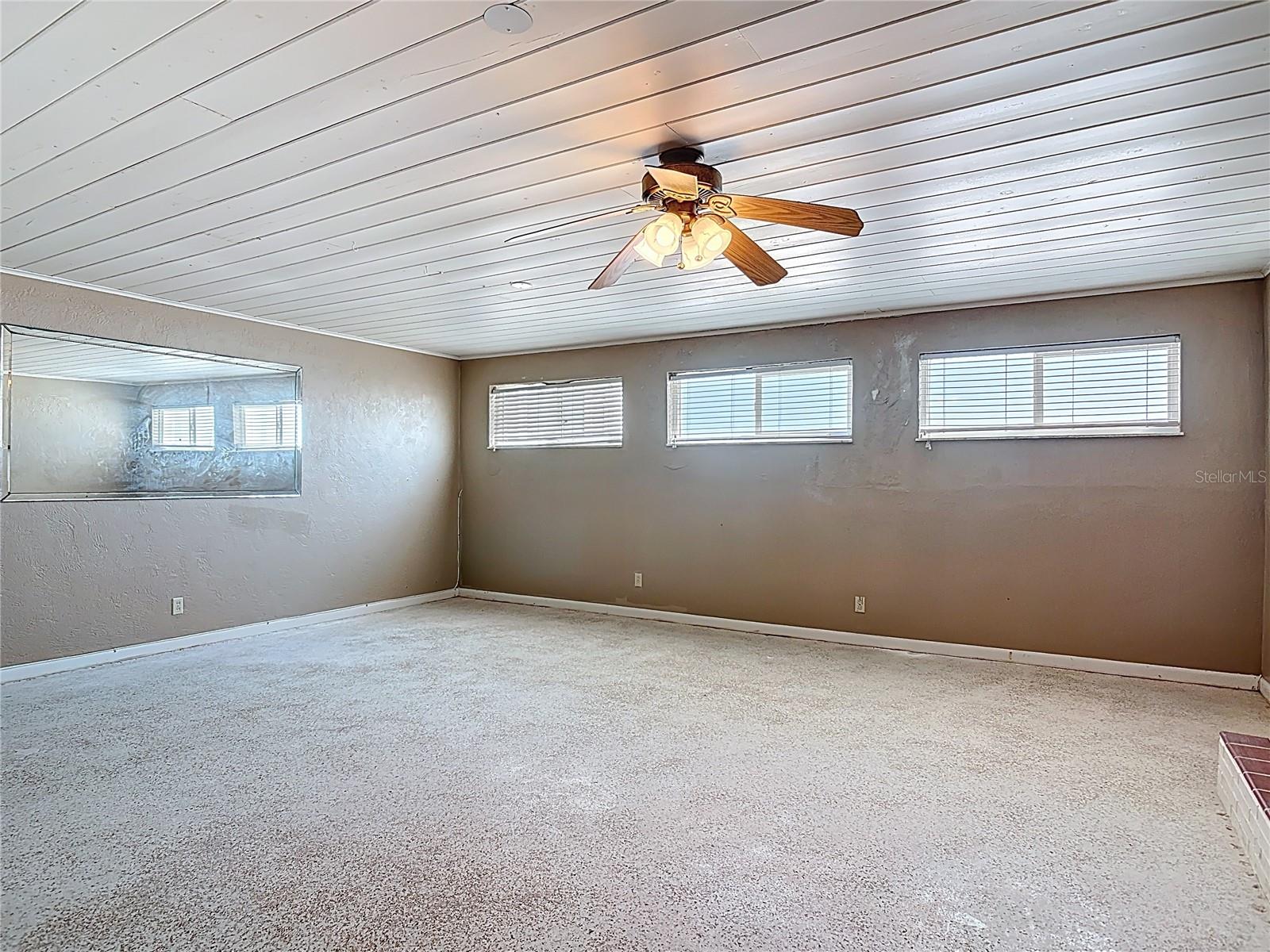 WILBUR BY SEA 02 - Residential