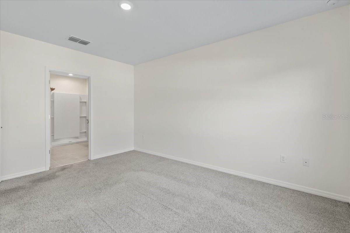 WOODBRIDGE LKS/EDGEWATER - Residential