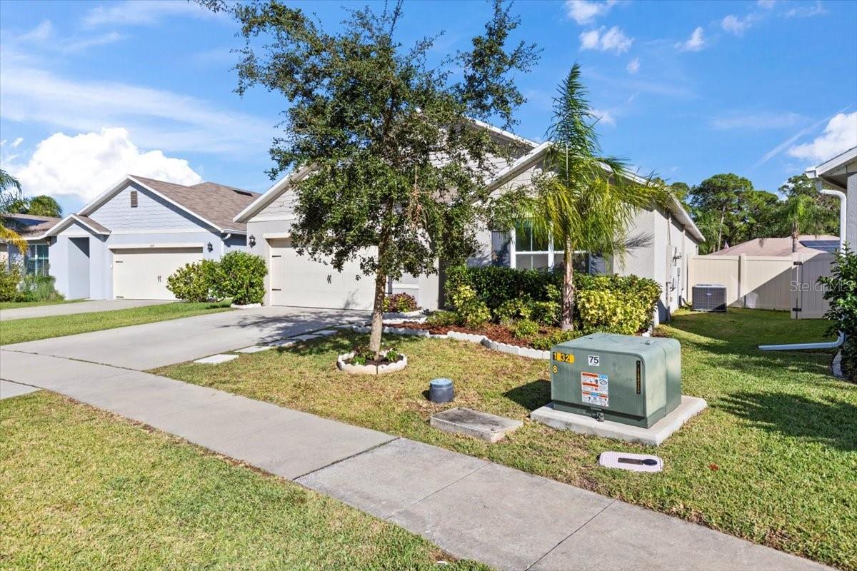 WOODBRIDGE LKS/EDGEWATER - Residential