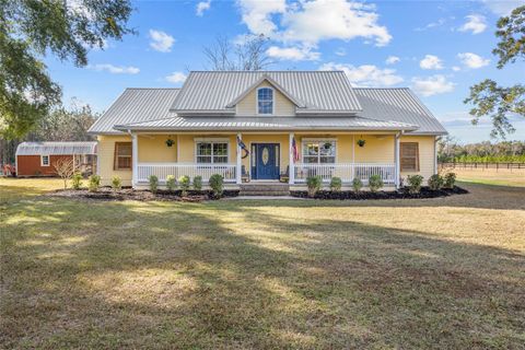 A home in HIGH SPRINGS